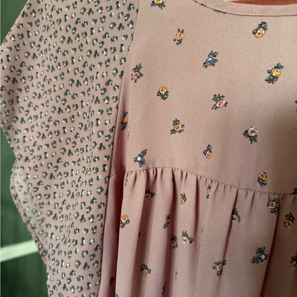Gap Rosette Blouse (L) - Picture 3 of 5